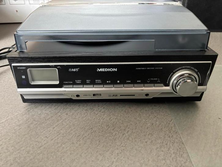 Medion Platenspeler met USB/Cassette/SD card/Alarm clock, Audio, Tv en Foto, Platenspelers, Gebruikt, Platenspeler, Overige merken