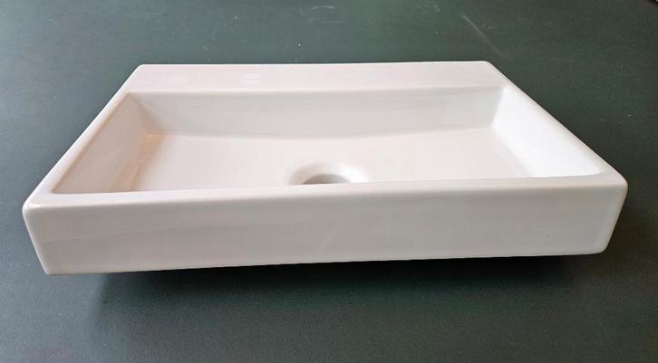 Clou Mini Wash Me fontein 38x24 cm, Doe-het-zelf en Verbouw, Sanitair, Nieuw, Wastafel, Steen, Ophalen