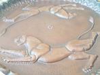 Prachtig oud koper bord uit Armenië met leeuwen 49,6 cm., Antiek en Kunst, Ophalen of Verzenden, Koper