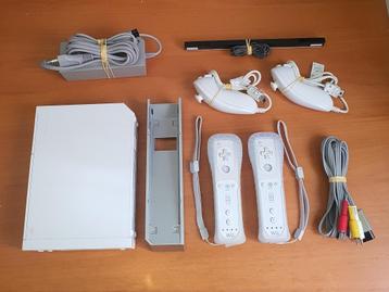 Nintendo Wii TWO PLAYER PACK beschikbaar voor biedingen