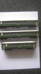 BEMO 3250, 3251 en 3256: smalspoorwagons Rh B Zwitserland, Wisselstroom, Ophalen of Verzenden, Märklin, Nieuw