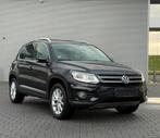 Volkswagen Tiguan 2.0 TSI DSG / PANO / LEER / 4-MOTION / LED, Automaat, Euro 5, Zwart, Zwart