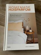 Homemade Parfum - Lesley Bramwell, Boeken, Nieuw, Ophalen of Verzenden, Interieur en Design, Lesley Bramwell