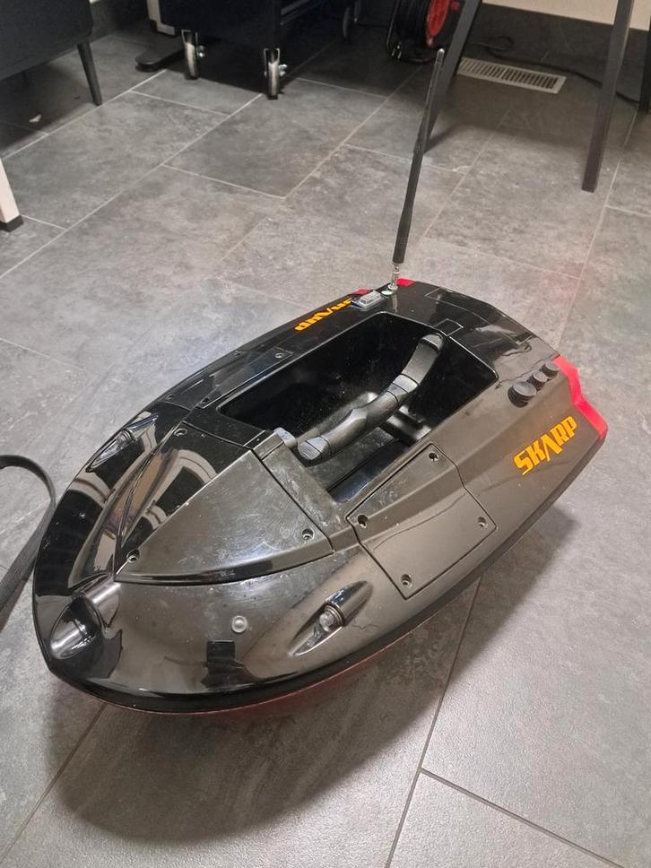 Skarp Voerboot izgst, Watersport en Boten, Hengelsport | Karpervissen, Overige typen, Ophalen of Verzenden