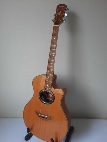 Yamaha APX 700 semi-akoestische western Hoes Nu nieuw 850.= beschikbaar voor biedingen