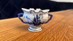 Miniatuur vaasje blauw wit met schip 4 x 8,5 x 5cm hoog, Blauw, Aardewerk of Porselein, Ophalen of Verzenden, Zo goed als nieuw