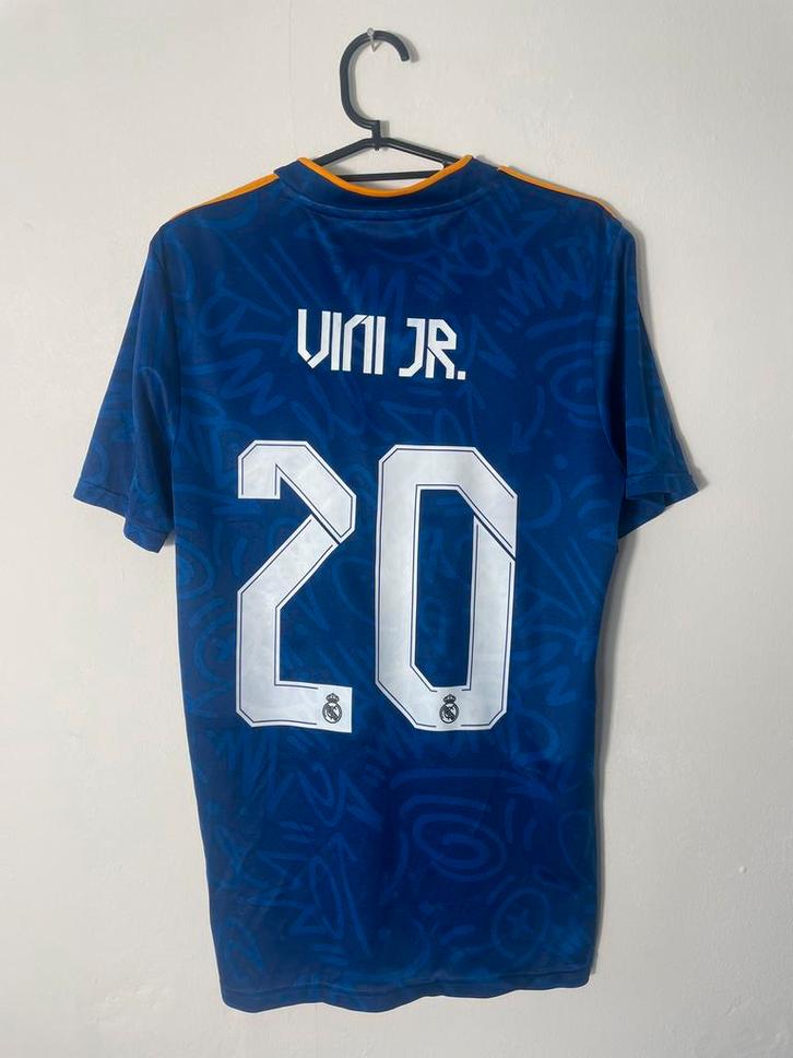 Origineel Real Madrid uitshirt 2021 / 22. Vini Jr. maat S., Sport en Fitness, Voetbal, Gebruikt, Shirt, Maat S, Ophalen of Verzenden