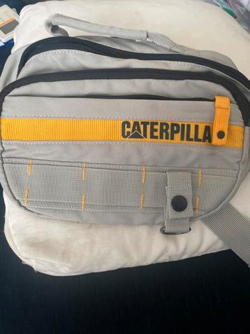 Caterpillar Heuptas - Stoer en Praktisch! beschikbaar voor biedingen