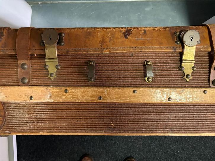 Antieke hutkoffer, Huis en Inrichting, Woonaccessoires | Kisten, Gebruikt, Minder dan 50 cm, 50 tot 75 cm, 50 tot 100 cm, Overige houtsoorten