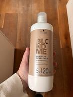 Schwarzkopf BlondMe Premium Developer 6% 20 Vol., Gebruikt, Verzenden, Wit, Handen en Nagels