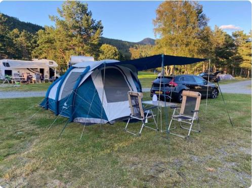 Kampeertent met uitrusting te huur – geen festivalverhuur, Caravans en Kamperen, Tenten, tot en met 4, Zo goed als nieuw, Ophalen