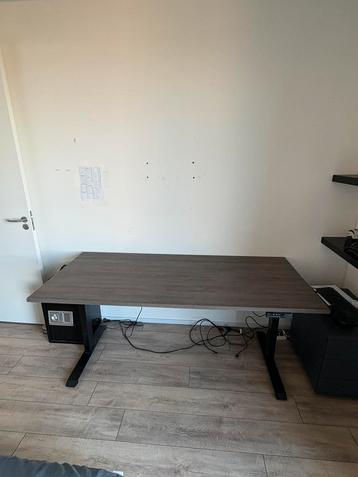 Elektrisch zit/sta bureau 180cm x 80cm