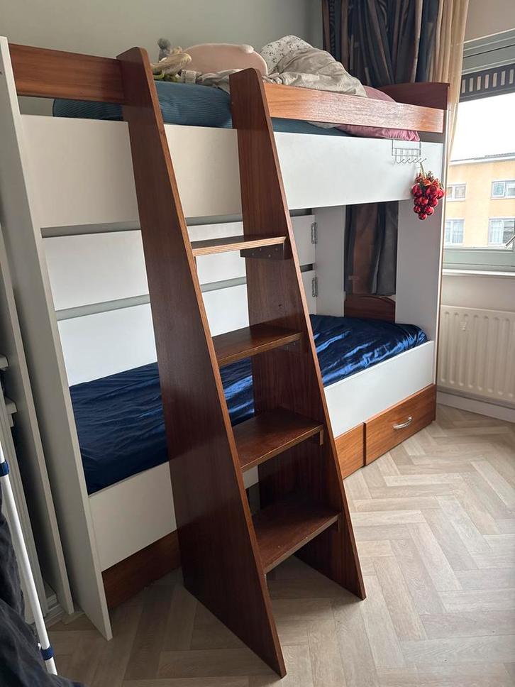 Gratis- Houten Stapelbed zonder Matras, Huis en Inrichting, Slaapkamer | Stapelbedden en Hoogslapers, Gebruikt, Stapelbed, 80 cm