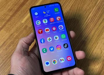 Samsung A54 5G 250 GB beschikbaar voor biedingen