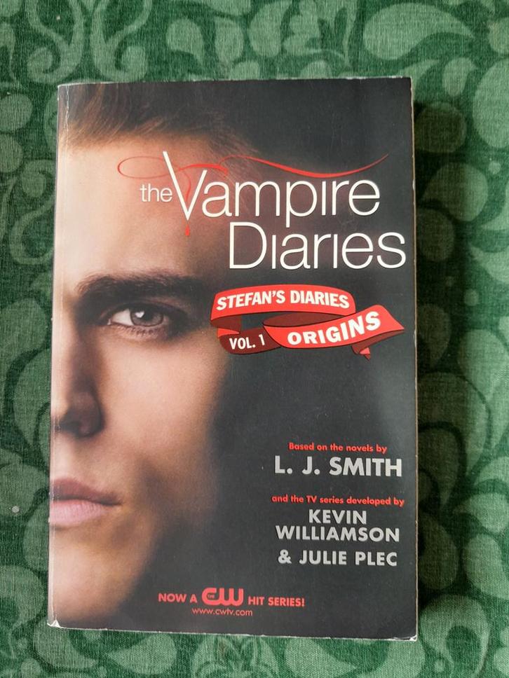 The Vampire Diaries - Stefan's Diaries Vol. 1, Boeken, Romans, Zo goed als nieuw, Amerika, Ophalen of Verzenden