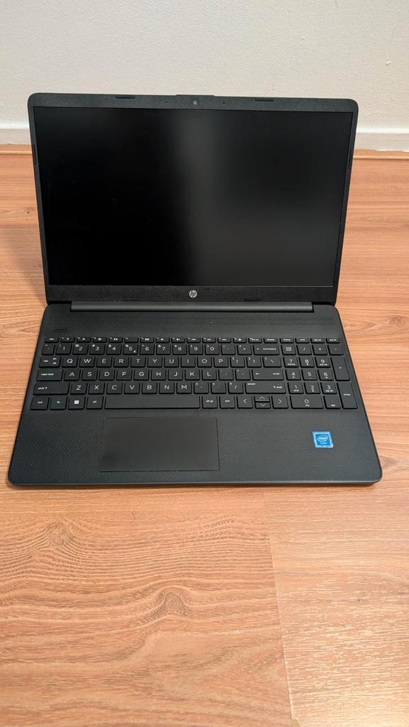 HP Laptop 15S-Fq0806nd, Computers en Software, Windows Laptops, Zo goed als nieuw, 15 inch, SSD, 2 tot 3 Ghz, 4 GB, Ophalen
