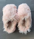 Fluffy roze sloffen maat 40/41 nieuw!, Kleding | Dames, Schoenen, Ophalen of Verzenden, Nieuw, Roze, Pantoffels of Sloffen