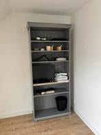 Boekenkast grijs GRATIS, Huis en Inrichting, Ophalen, Gebruikt, 100 tot 150 cm, 150 tot 200 cm
