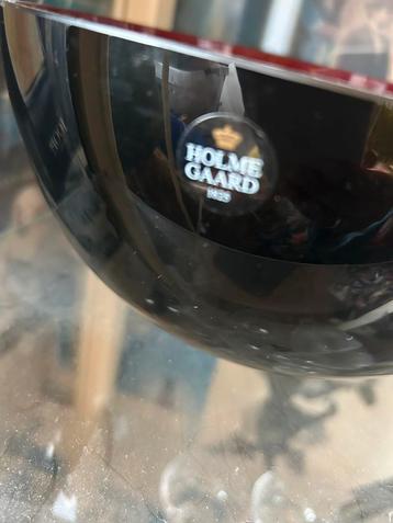 Cocoon bowl Holmegaard zwart met rode binnenkant beschikbaar voor biedingen