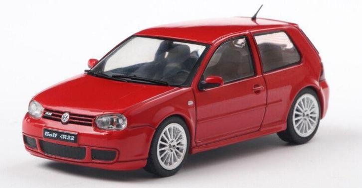 VW Golf IV R32 '03, rood (Toronto red), Hobby en Vrije tijd, Modelauto's | 1:43, Nieuw, Auto, Solido, Ophalen of Verzenden