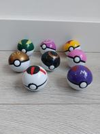 8 Pokemon ballen met klein figuurtje! 5 cm, Verzamelen, Ophalen of Verzenden, Zo goed als nieuw