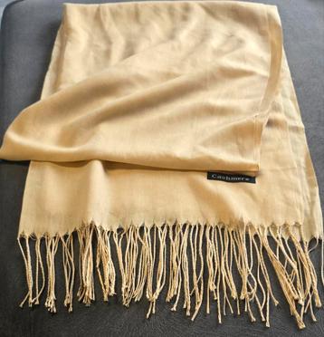Lange Viscose Sjaal - Cashmere Feel beschikbaar voor biedingen