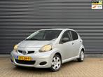Toyota Aygo 1.0-12V Access RIJKLAAR | AIRCO | NIEUWE APK | L, Auto's, Toyota, Voorwielaandrijving, Gebruikt, 4 stoelen, Startonderbreker