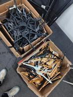 Hele hoop kledinghangers, Kleding | Dames, Kledinghangers, Ophalen, Gebruikt, Hout