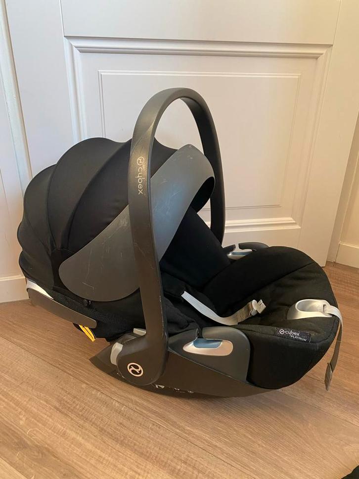 Cybex Cloud Z I-Size autostoeltje + kinderwagen adapter, Kinderen en Baby's, Autostoeltjes, Gebruikt, Overige merken, 0 t/m 13 kg