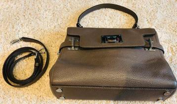 michael kors tas met crossbody met riem beschikbaar voor biedingen