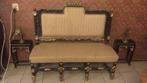 Mooi koningkluk bankje uit 18 tiende eeuw originele bekleder, Antiek en Kunst, Antiek | Meubels | Stoelen en Banken, Ophalen of Verzenden