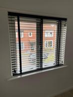 Zwarte houten jaloezieën, Huis en Inrichting, Ophalen, 100 tot 150 cm, Zo goed als nieuw, 100 tot 150 cm