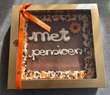 Met Pensioen - groot plateau Chocolade van Rousseau 29x28 cm beschikbaar voor biedingen