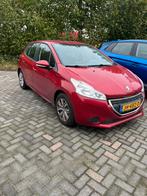 Peugeot 208 1.2 VTI 60KW/82PK 5-D 2013 Rood, Voorwielaandrijving, 1199 cc, Handgeschakeld, Particulier