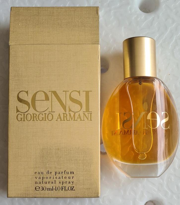 Nieuw, Sensi Giorgio Armani, eau de parfum, 30 ml., Sieraden, Tassen en Uiterlijk, Uiterlijk | Parfum, Nieuw, Ophalen of Verzenden