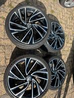 Originele 19” Volkswagen Golf 8 “Adelaide velgen, Auto-onderdelen, Banden en Velgen, Ophalen of Verzenden, 17 inch, Zomerbanden