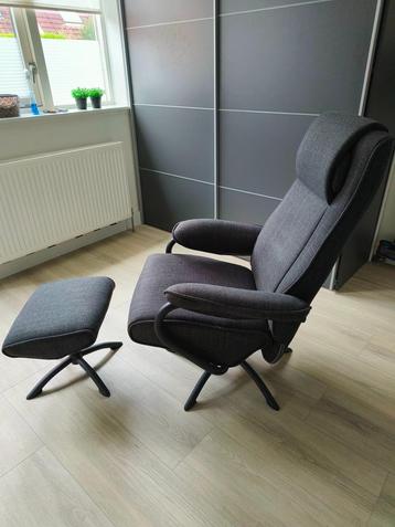 draai stoel beschikbaar voor biedingen