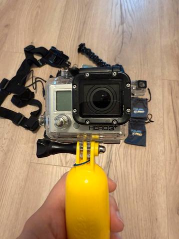 GoPro Hero 3+ Black Edition + LCD + Accessoires (compleet) beschikbaar voor biedingen