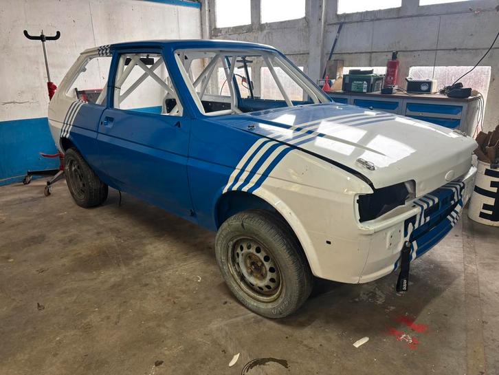 Fiesta mk2 carroserie met rolkooi. Cross/track/rally, Auto's, Oldtimers, Particulier, Ophalen