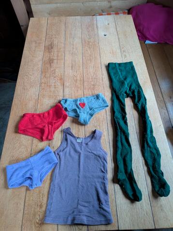 Fijne wolletjes, wol Dilling meisje 122/128 beschikbaar voor biedingen