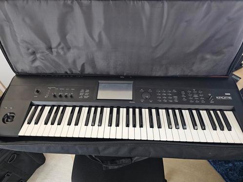 korg krome 61, Muziek en Instrumenten, Synthesizers, Gebruikt, 61 toetsen, Korg, Met koffer of flightcase, Met midi-aansluiting