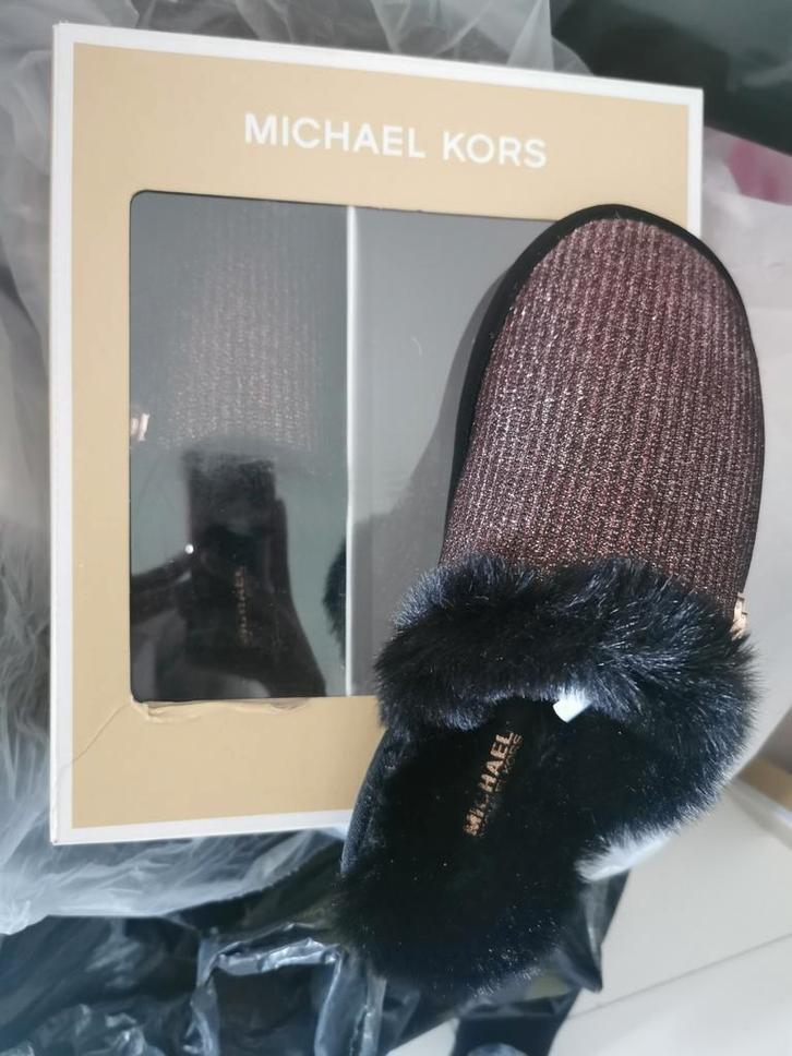 Michael Kors Slippers Nieuw - Maat 38.5, Kleding | Dames, Schoenen, Nieuw, Pantoffels of Sloffen, Zwart, Ophalen of Verzenden