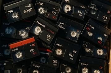 Digitaliseer uw oude Hi8, MiniDV, DVD etc!  beschikbaar voor biedingen