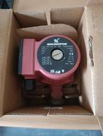 Grundfos cv pomp NIEUW IN DOOS 25 40 180 220v, Doe-het-zelf en Verbouw, Minder dan 30 cm, Overige typen, Nieuw, Minder dan 60 cm