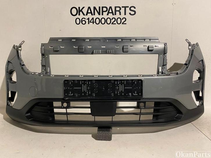 Ford Transit Courier III Voorbumper R2X6-17757-A, Auto-onderdelen, Carrosserie en Plaatwerk, Bumper, Voor, Gebruikt, Ophalen of Verzenden