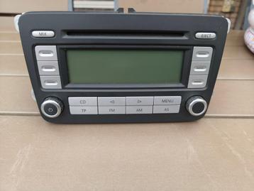 Originele VW auto radio - autoradio Golf 5 (plus) beschikbaar voor biedingen