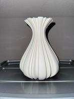 Plastic vaas wit, Kunststof, Wit, Ophalen of Verzenden, Zo goed als nieuw