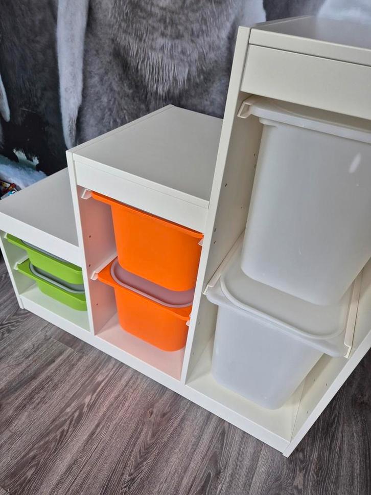 Gebruikte Speelgoedkast - Kan nog prima mee!, Kinderen en Baby's, Kinderkamer | Commodes en Kasten, Gebruikt, Kast, Minder dan 90 cm