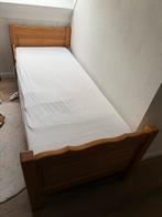Mooi massief houten bed incl auping lattenbodem, Huis en Inrichting, Slaapkamer | Bedden, Ophalen, Eenpersoons, Bruin, Zo goed als nieuw