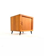 Vintage Deens schuifdeur kast, Silkenborg Møbelfabrik ‘80, Huis en Inrichting, Kasten | Dressoirs, Met deur(en), Vintage retro buisframe design rotan webbing papercord deens